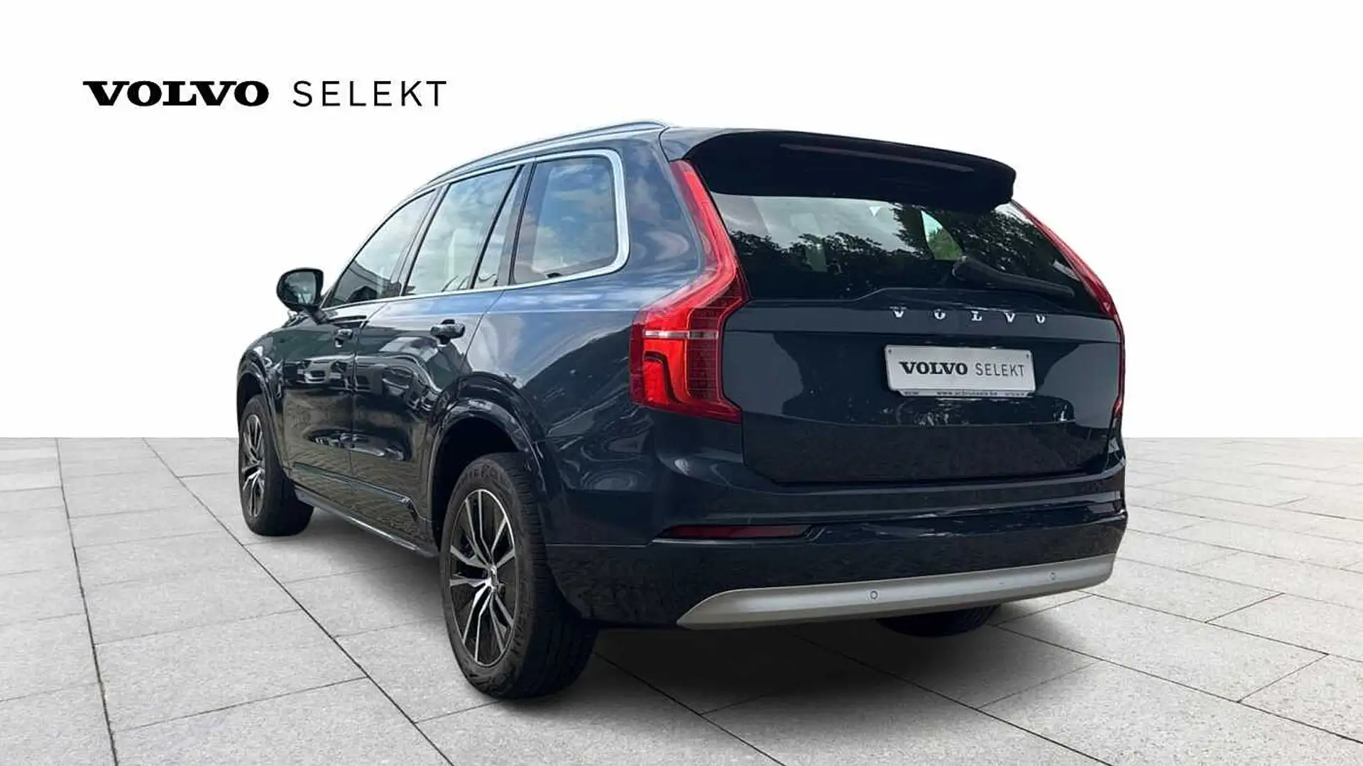 Volvo XC90 Momentum Pro, B5 AWD mild hybrid, 7 Zetels Blauw - 2