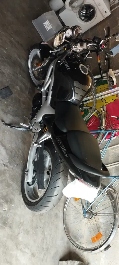 Suzuki SV 650 Noir - 1