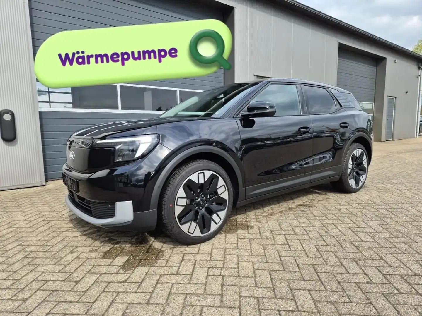 Ford Explorer Limited Edition (Extended Range 79kWh) 204PS Autom Schwarz - 1