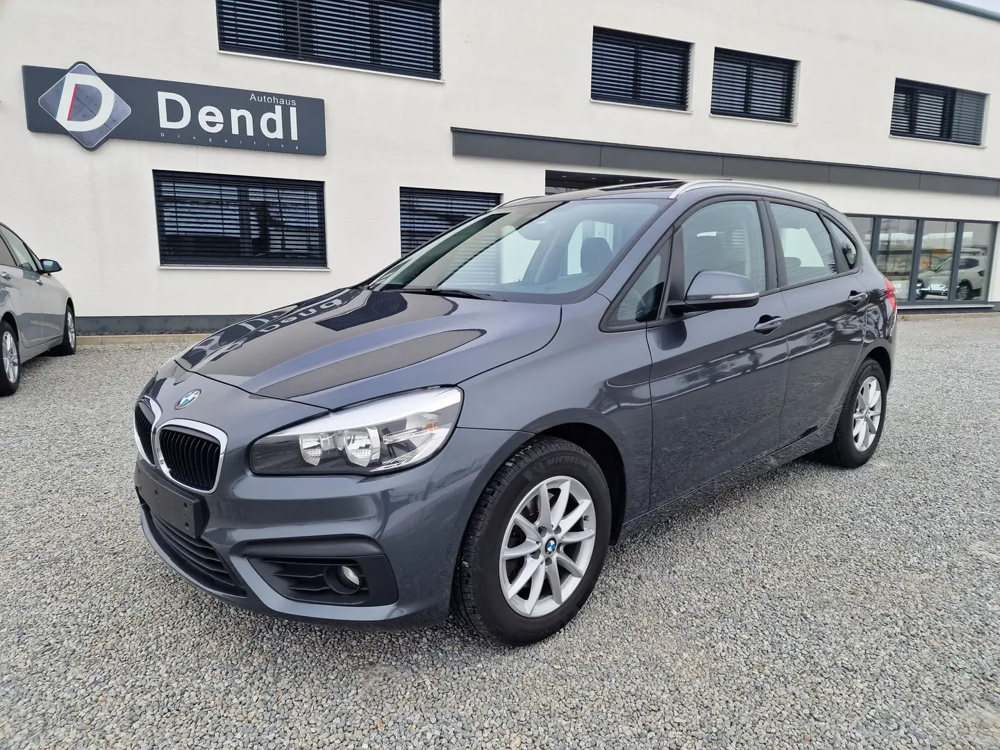 BMW 220 220 i Active Tourer *Navi*Sport-Lenkr.*Pano* Gris - 2