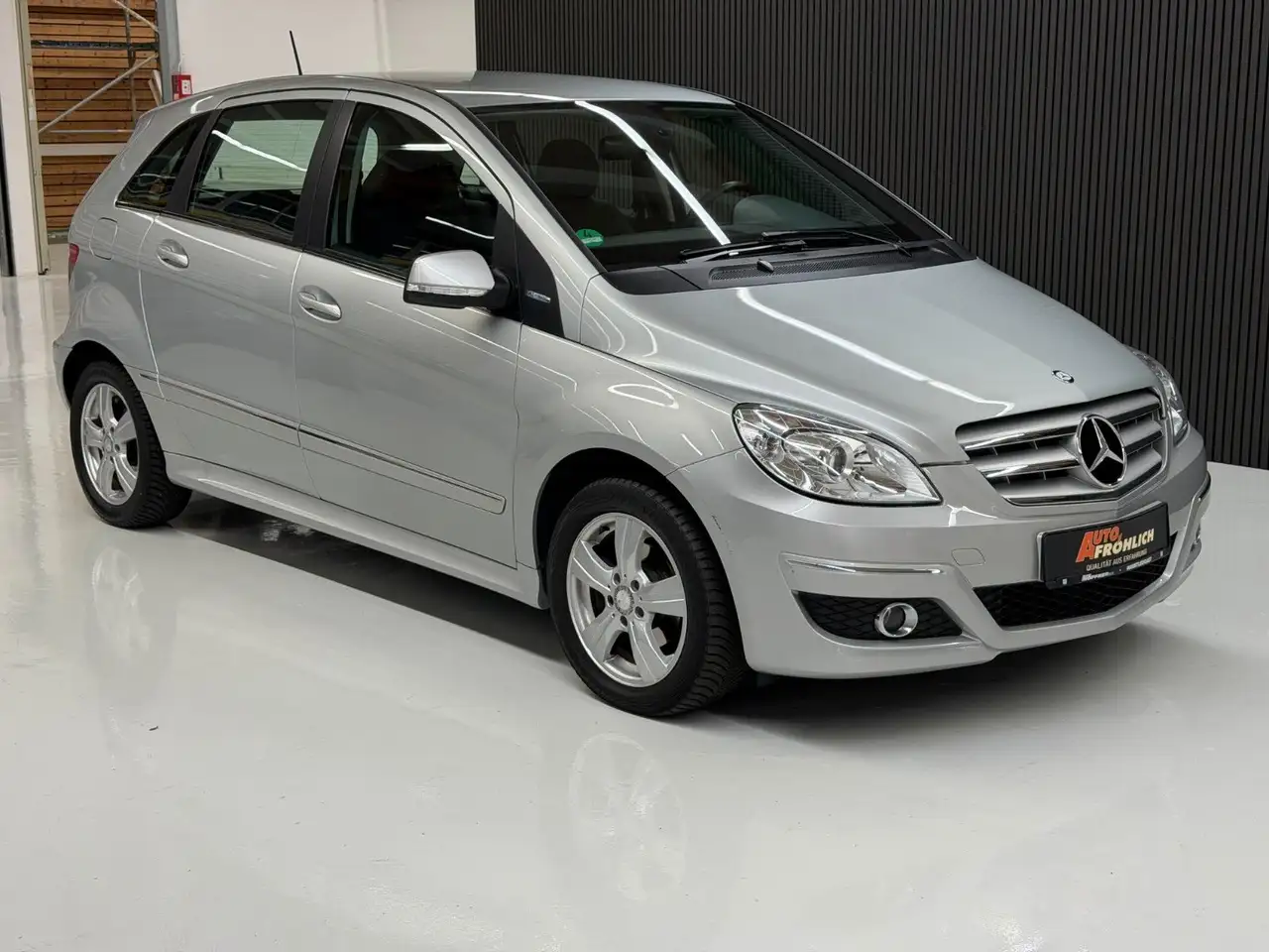 Mercedes-Benz B 160
