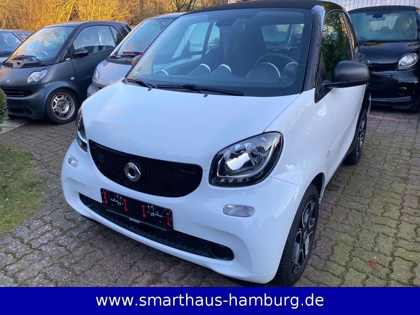 smart forTwo coupé EQ 22kW COOL AUDIO 22kW Lader Weiß - 1