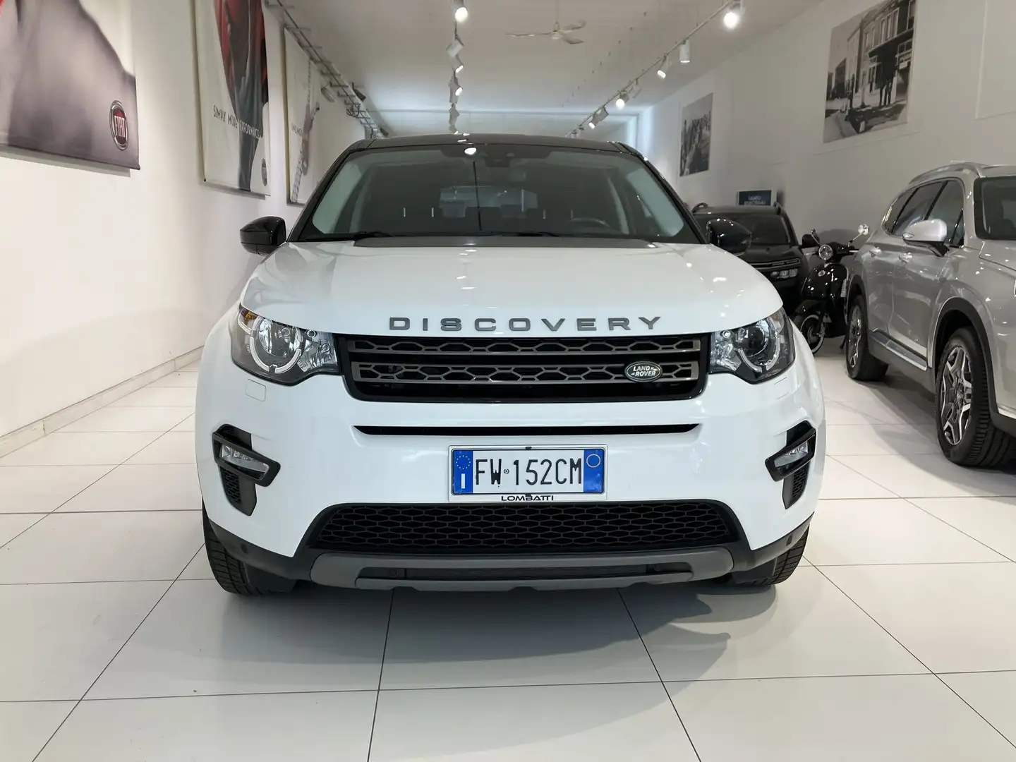 Land Rover Discovery Sport 2.0 TD4 150 CV Auto Business Ed. Premium SE Weiß - 2