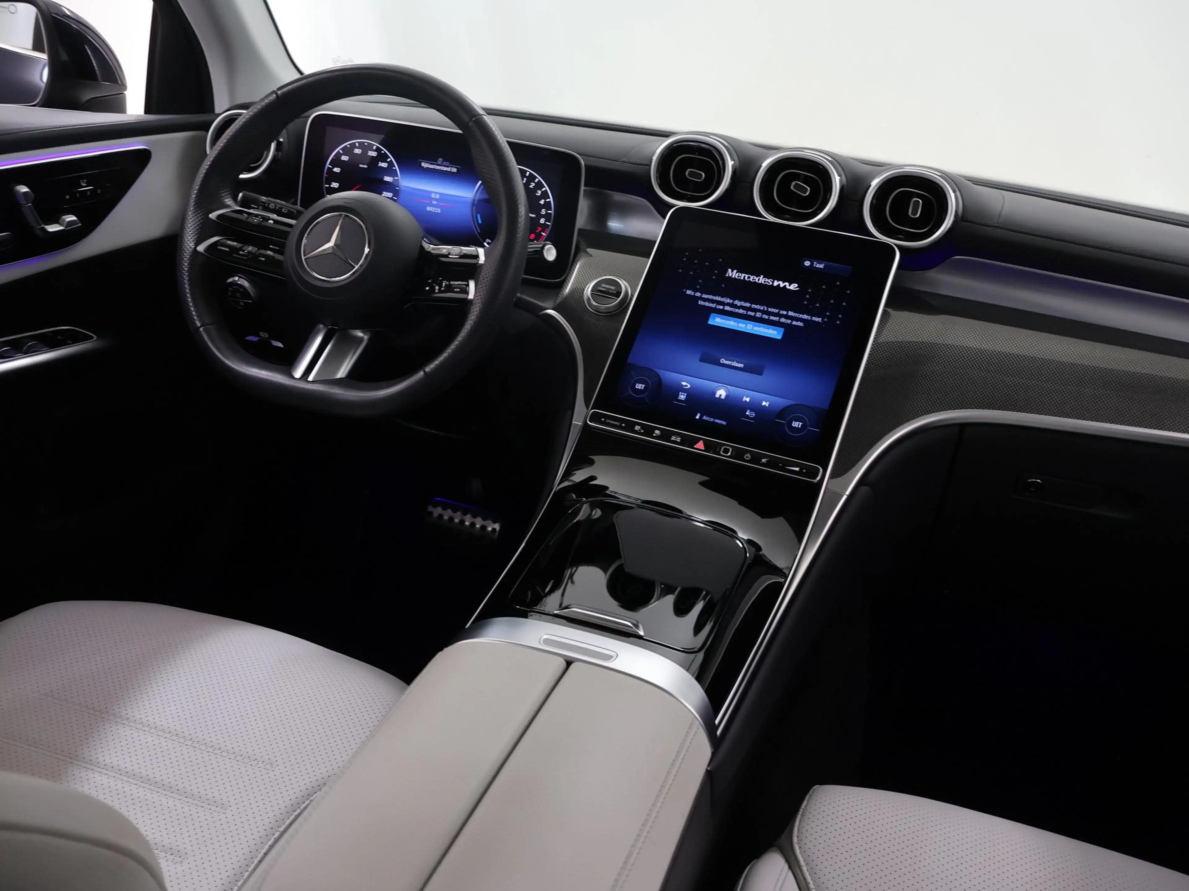 Mercedes-Benz GLC 300 300e 4MATIC AMG Line | Panoramadak | Memory | Geti — photo 9