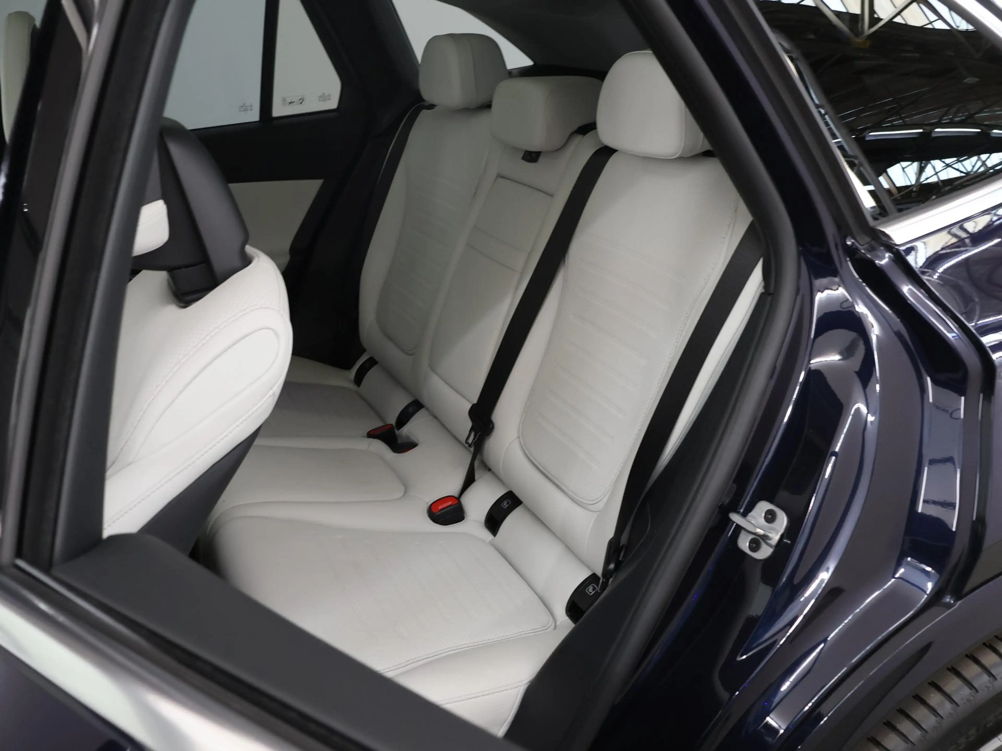 Mercedes-Benz GLC 300 300e 4MATIC AMG Line | Panoramadak | Memory | Geti — photo 11