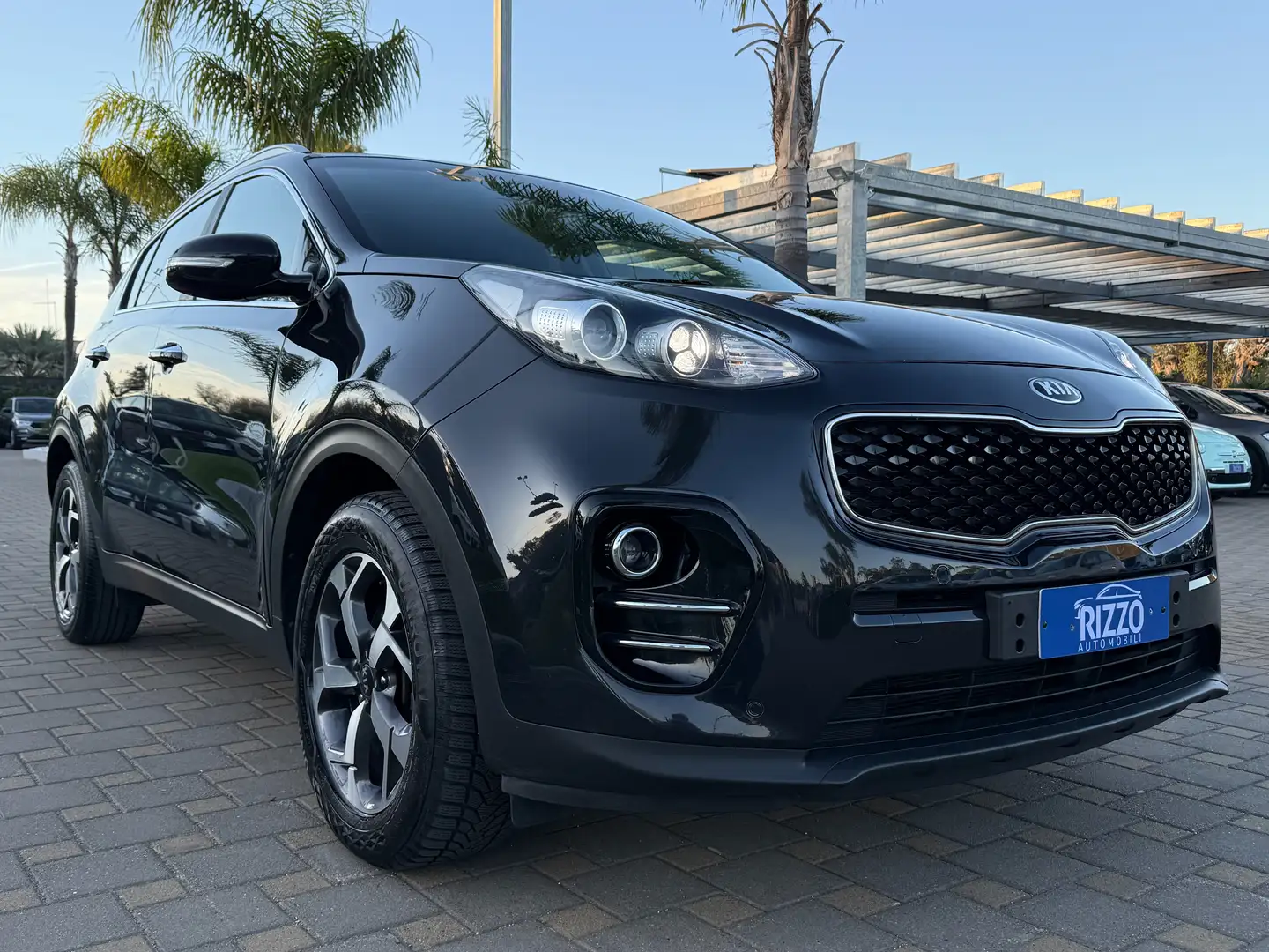 Kia Sportage 1.7CRDI 115CV COOL NAVI CAMERA Schwarz - 1