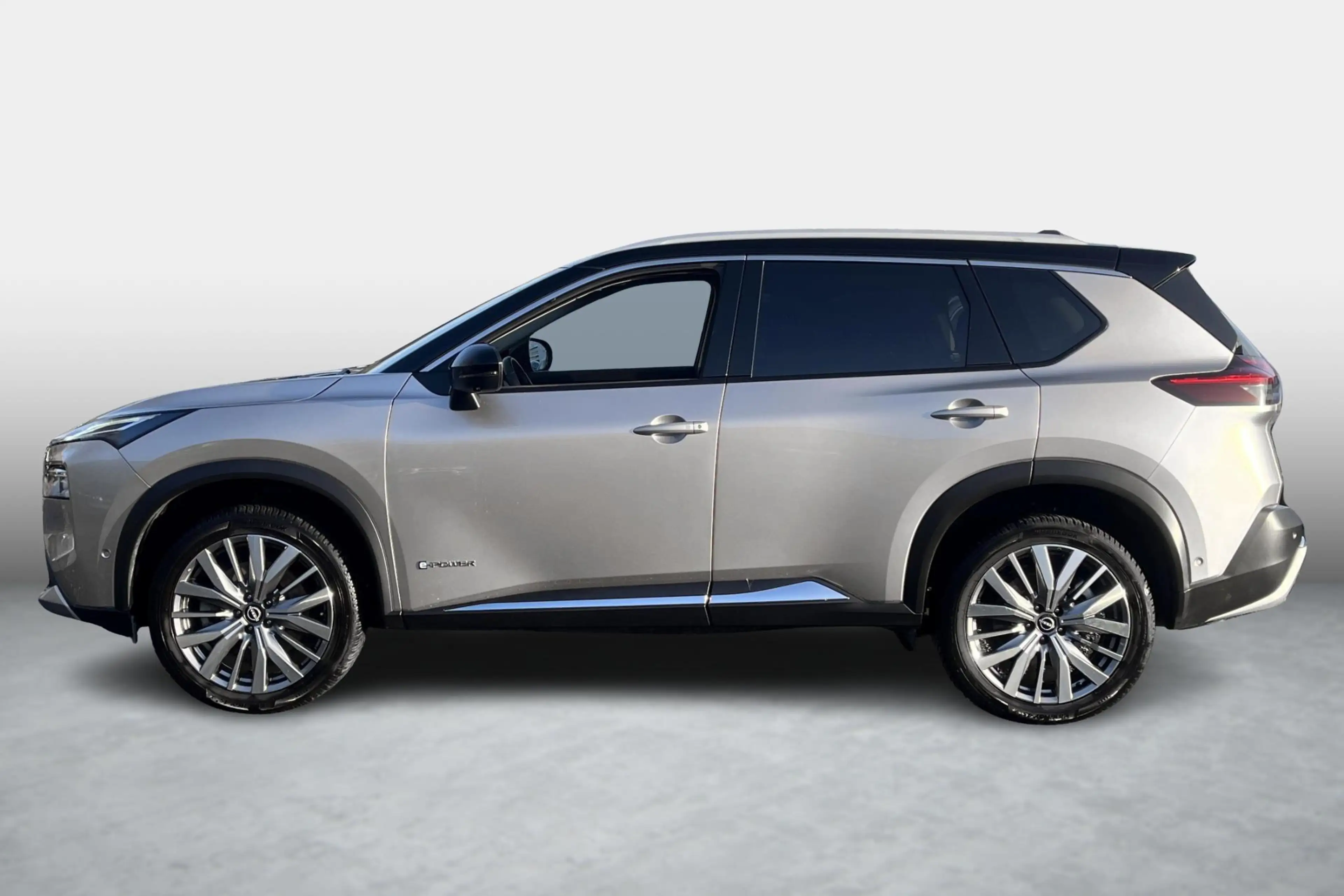 Nissan X-Trail e-POWER 2WD Business Edition — photo 3