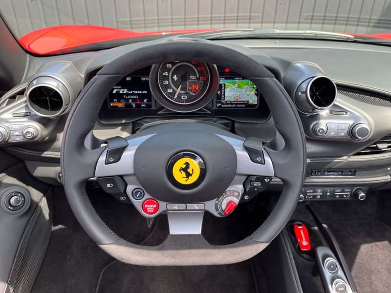 Ferrari F8 Spider Lift*Carbon-Seats*Alcantara*Garantie-5 — photo 10