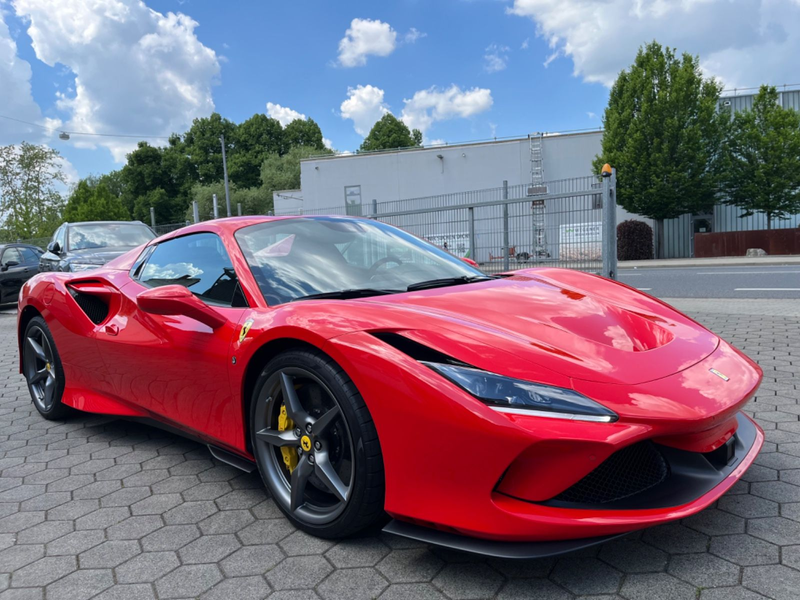 Ferrari F8 Spider Lift*Carbon-Seats*Alcantara*Garantie-5 — photo 2