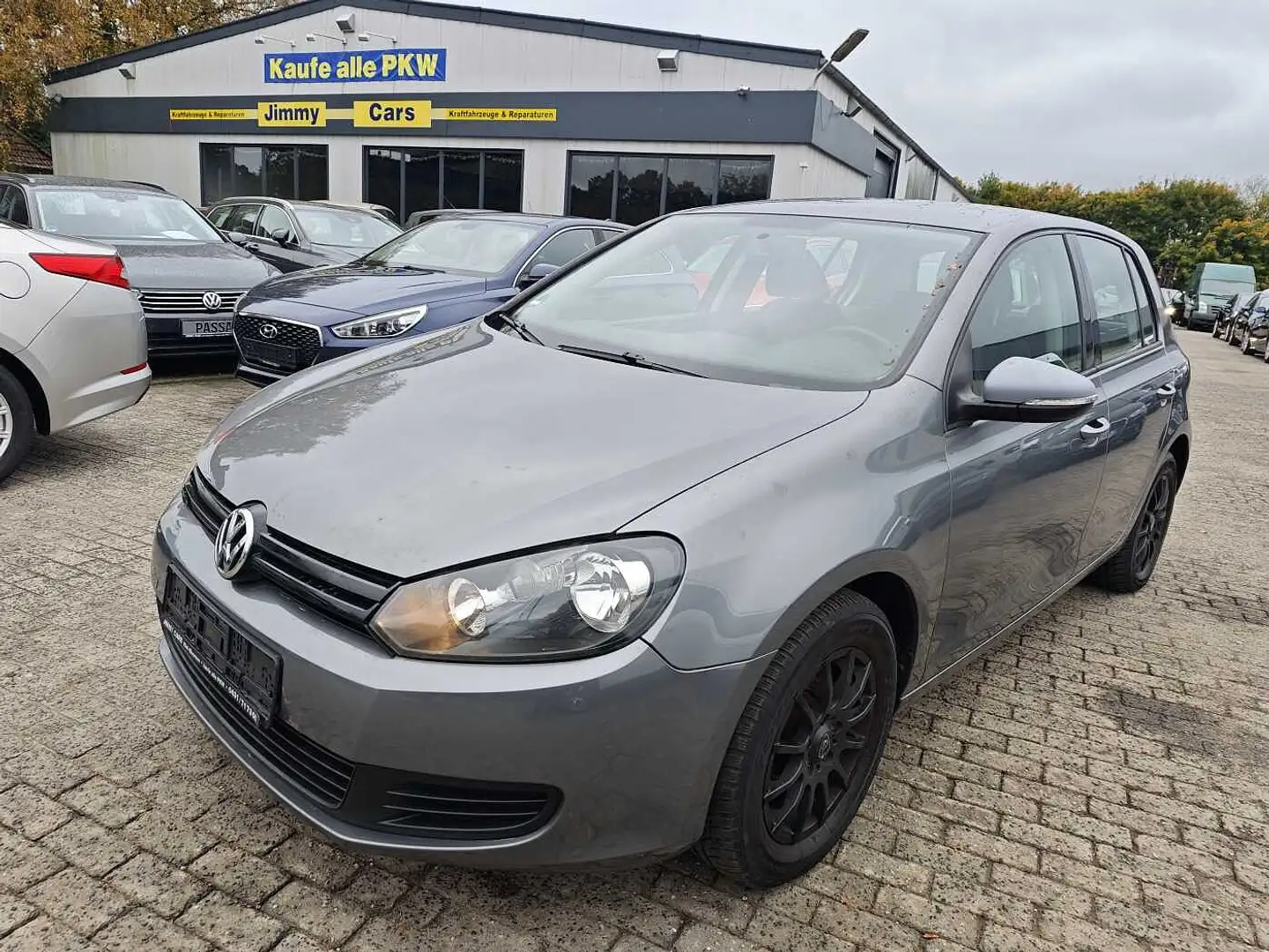 Volkswagen Golf VI 5-Türer 1.2 TSI Trendline Grau - 1