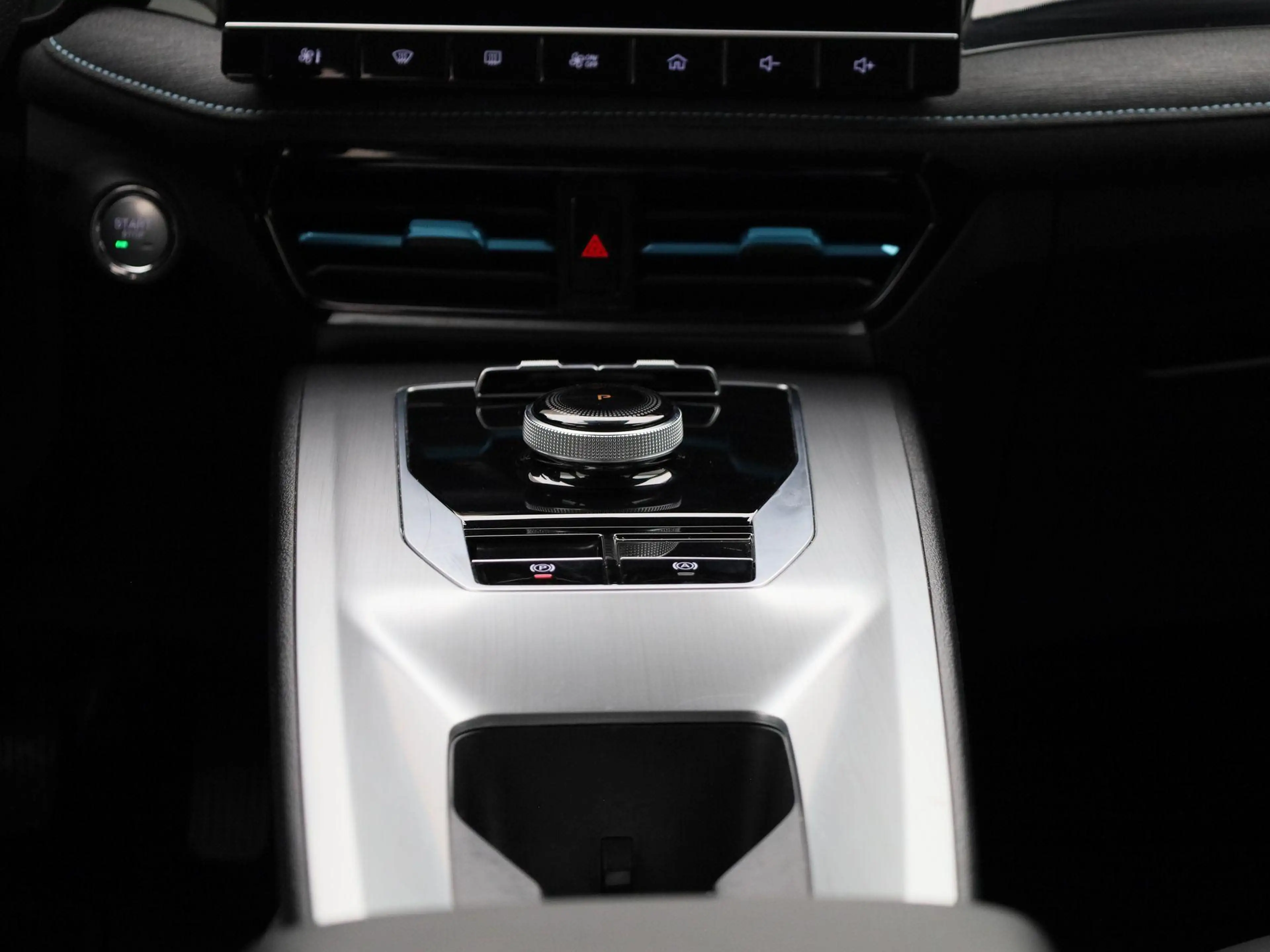 MG MG5 Electric Long Range Luxury 61 kWh — photo 10