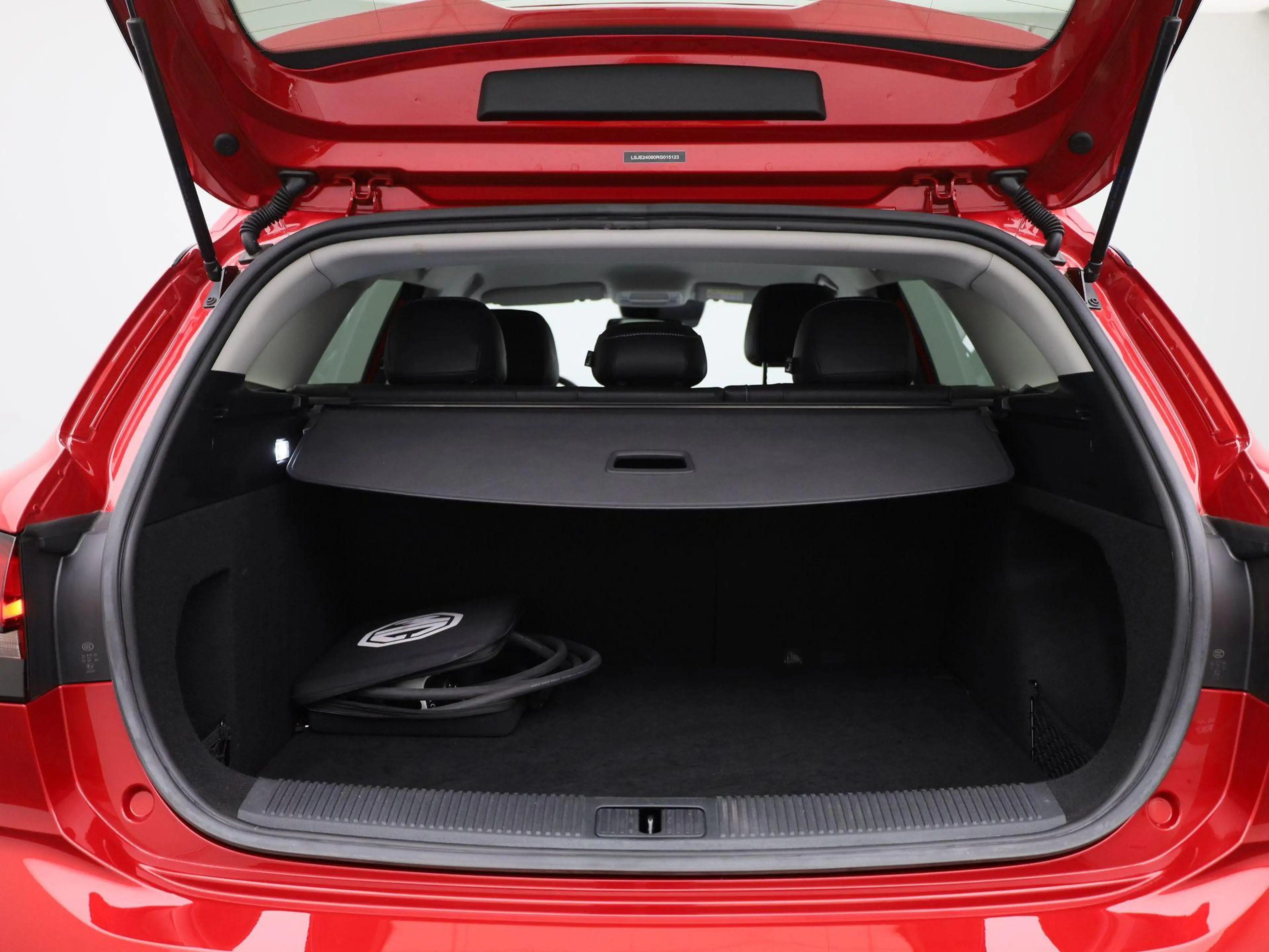 MG MG5 Electric Long Range Luxury 61 kWh — photo 14