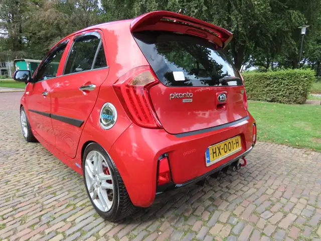 Kia Picanto view 4