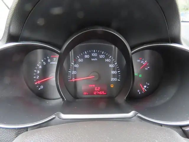 Kia Picanto view 11