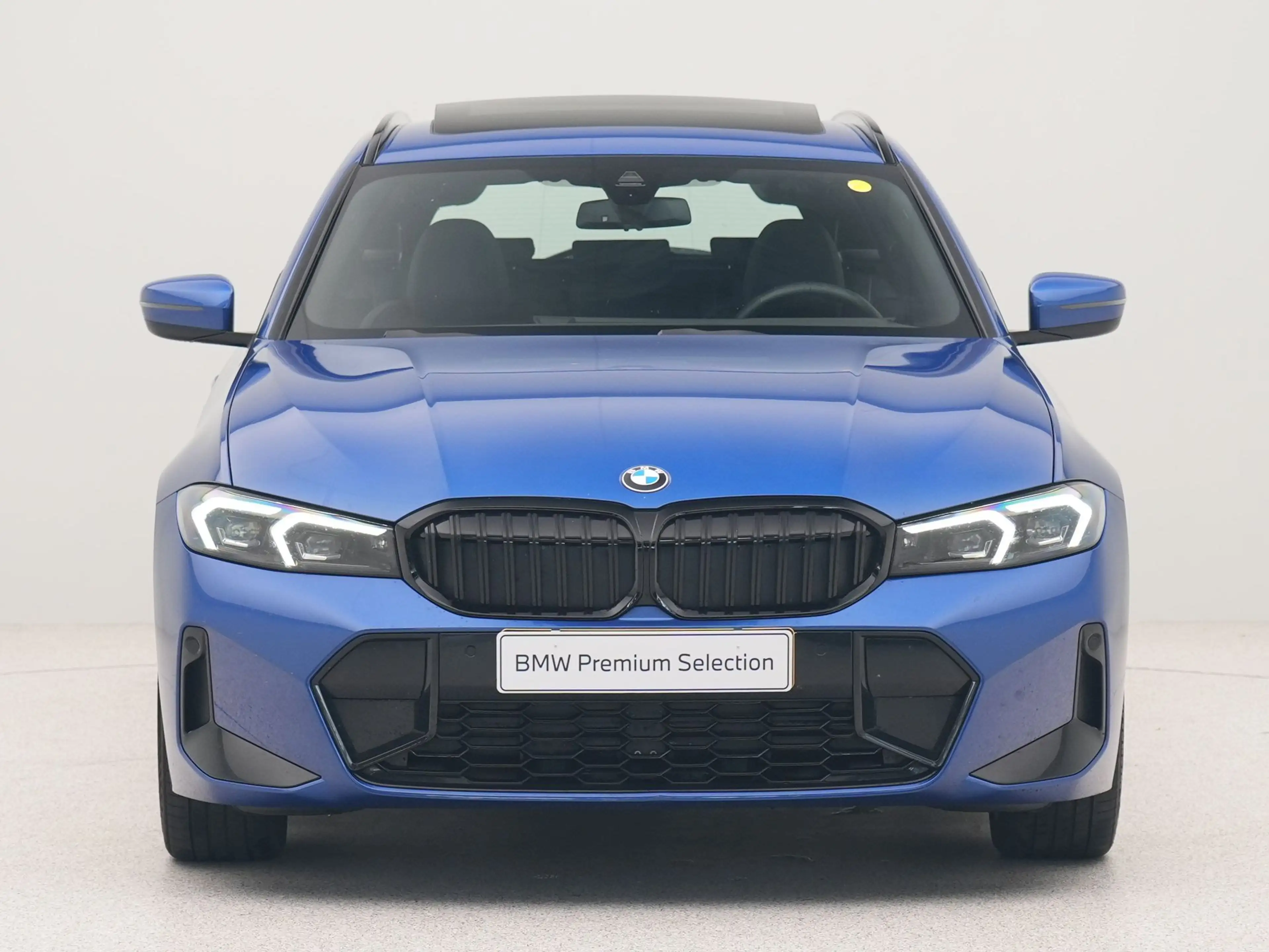 BMW 318 3 Serie 318i Touring M Sport Pro — photo 2