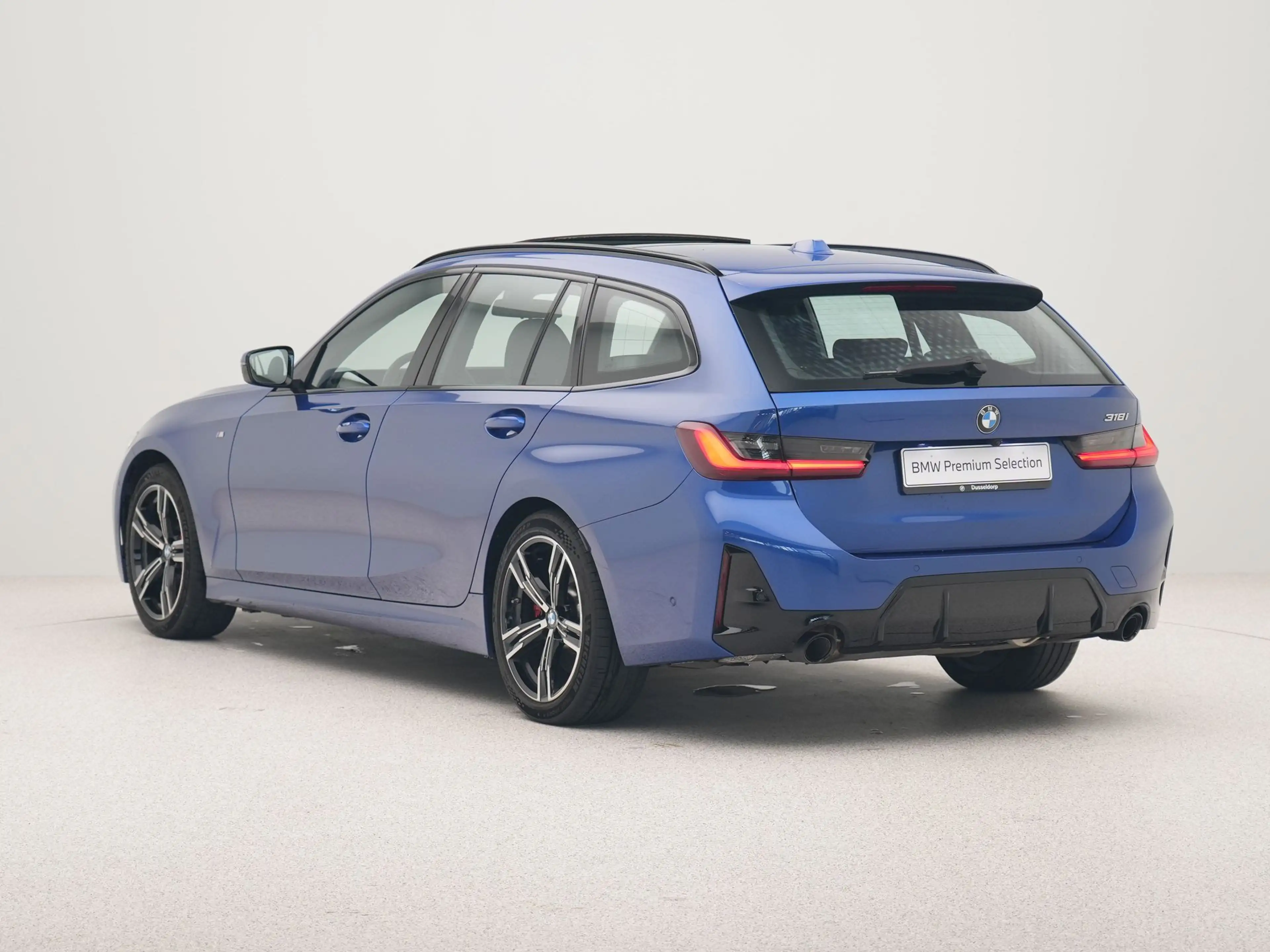 BMW 318 3 Serie 318i Touring M Sport Pro — photo 7
