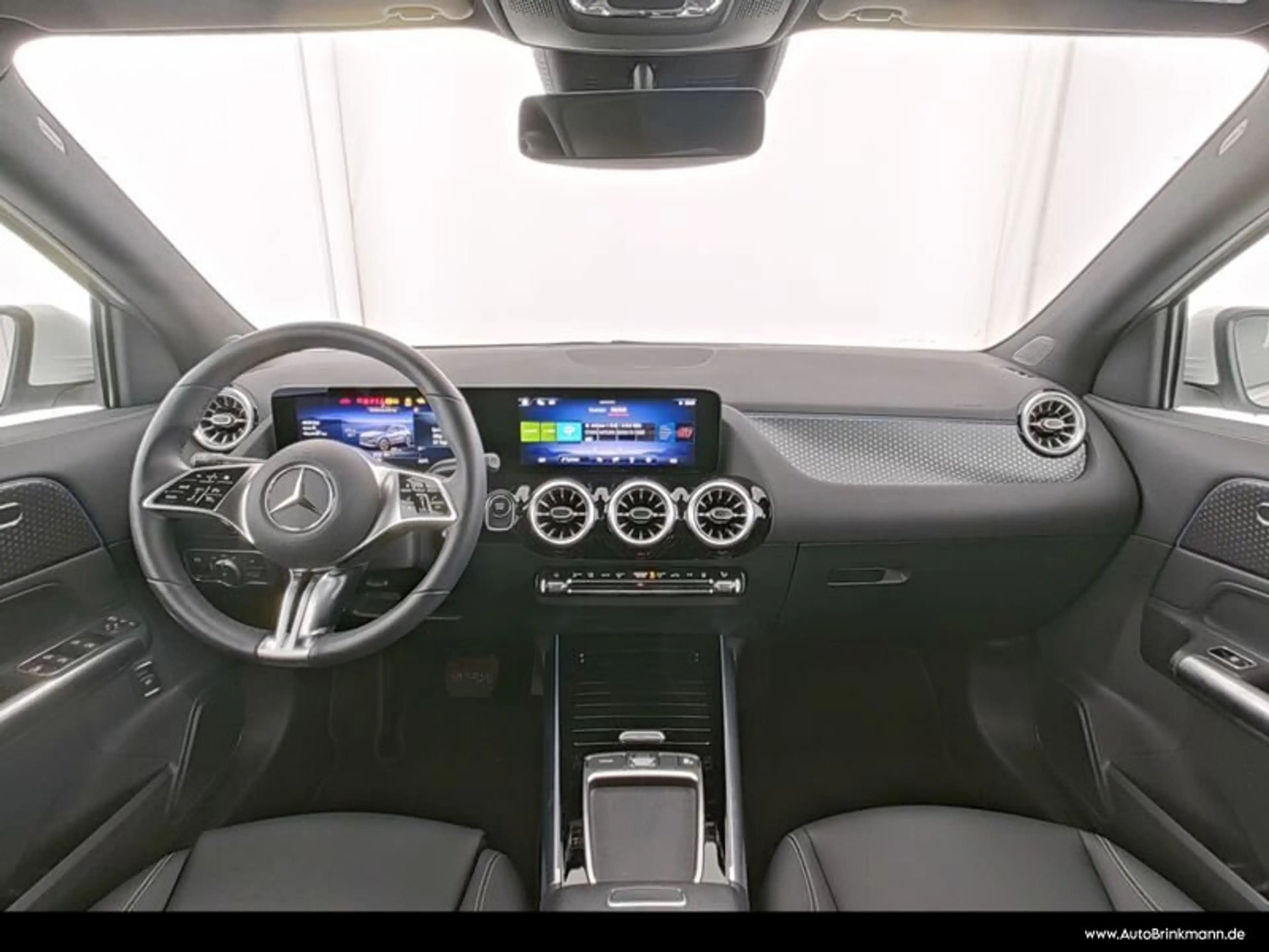 Mercedes-Benz EQA 250 EQA 250+ DISTRONIC/LED/KAMERA/SPURH/ADVANCED SHZ — photo 7