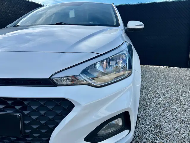 Hyundai I20 view 5