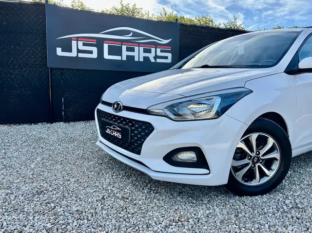 Hyundai I20 view 4