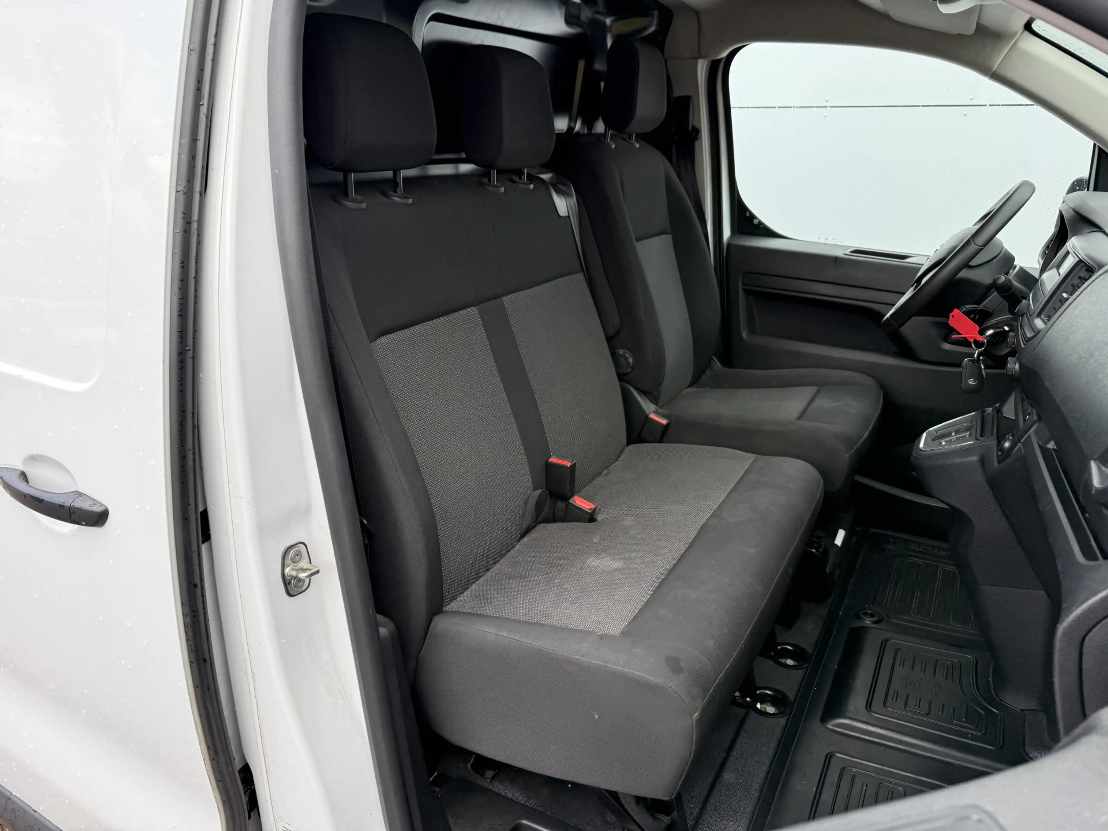 Toyota Proace Electric Worker 75kWh 136PK L3 348km WLTP EV Snell — photo 10