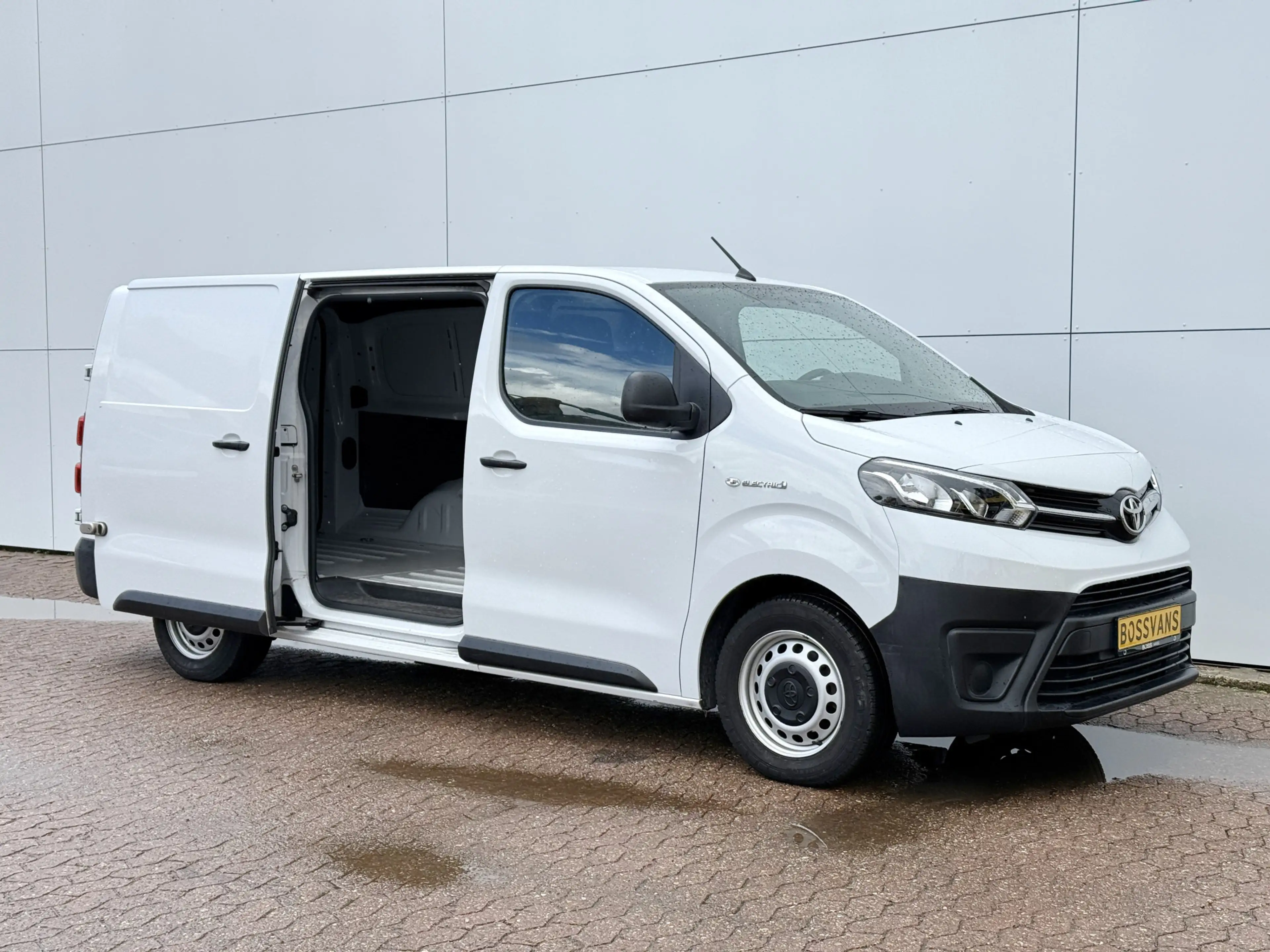 Toyota Proace Electric Worker 75kWh 136PK L3 348km WLTP EV Snell — photo 6