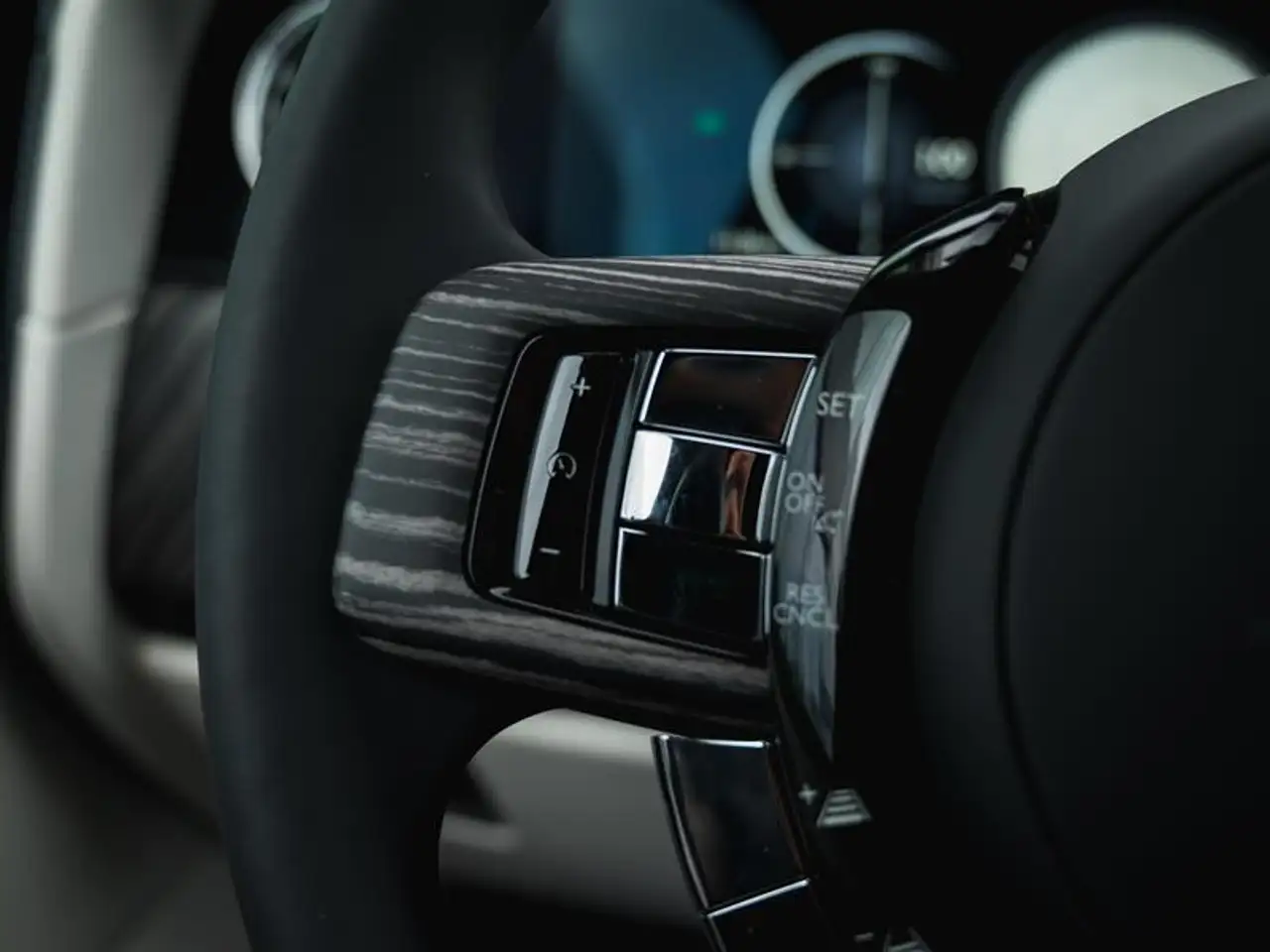 Rolls-Royce Cullinan снимка Rolls-Royce Cullinan