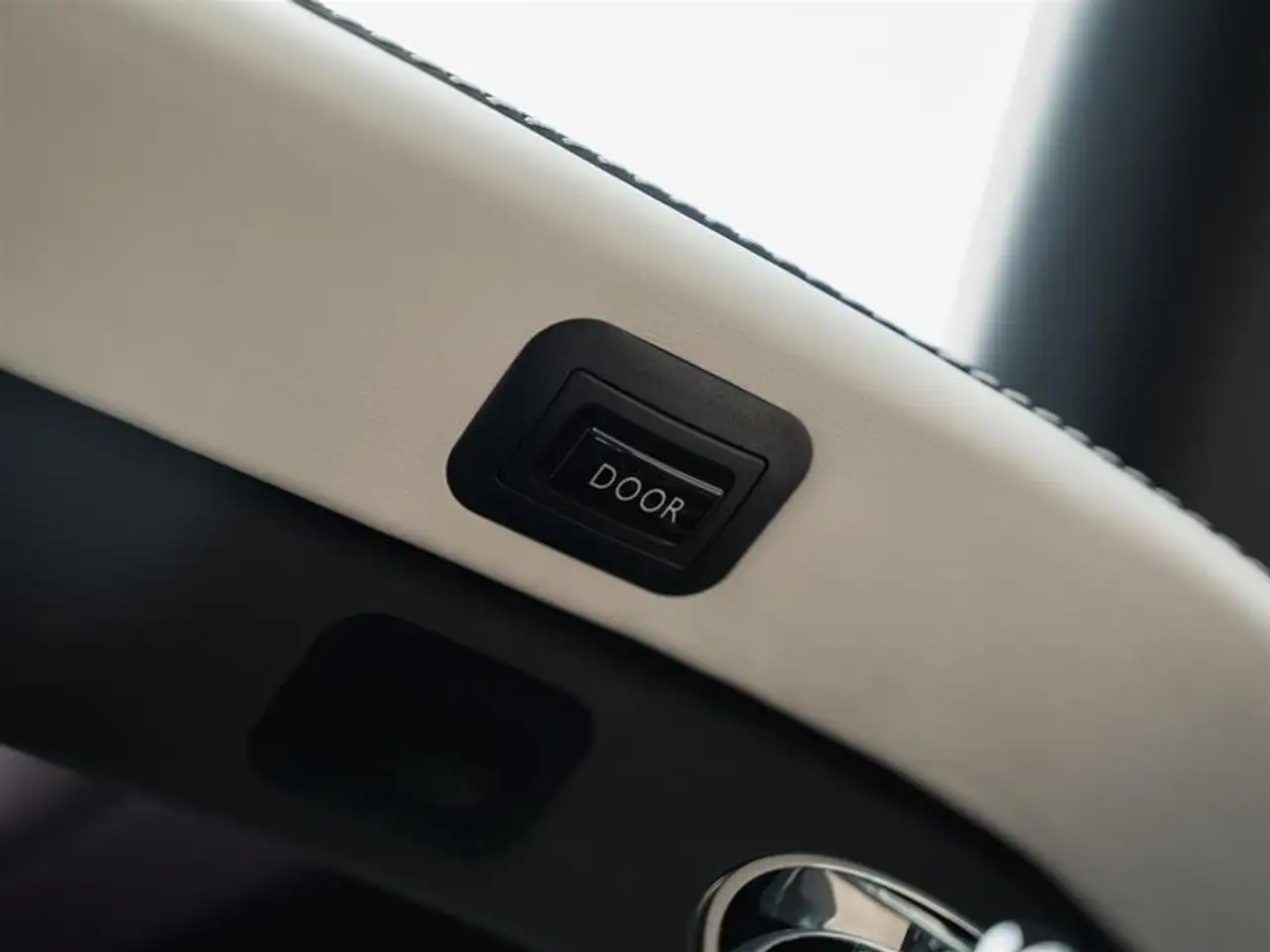 Rolls-Royce Cullinan снимка Rolls-Royce Cullinan