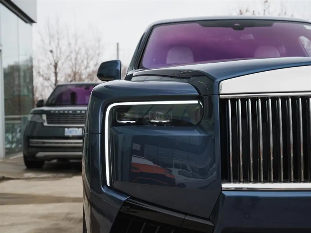 Rolls-Royce Cullinan снимка Rolls-Royce Cullinan