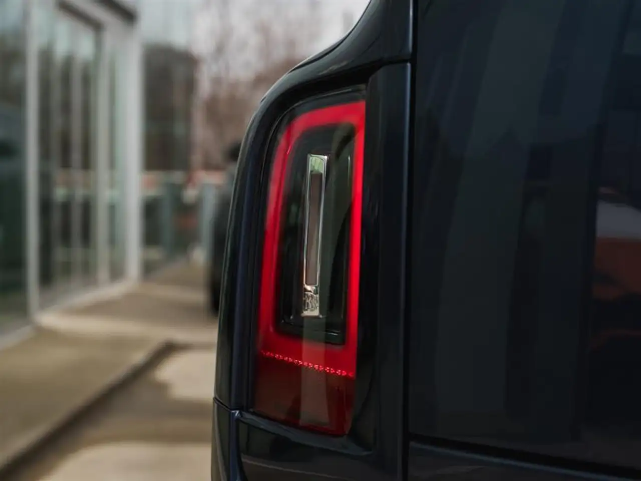 Rolls-Royce Cullinan снимка Rolls-Royce Cullinan