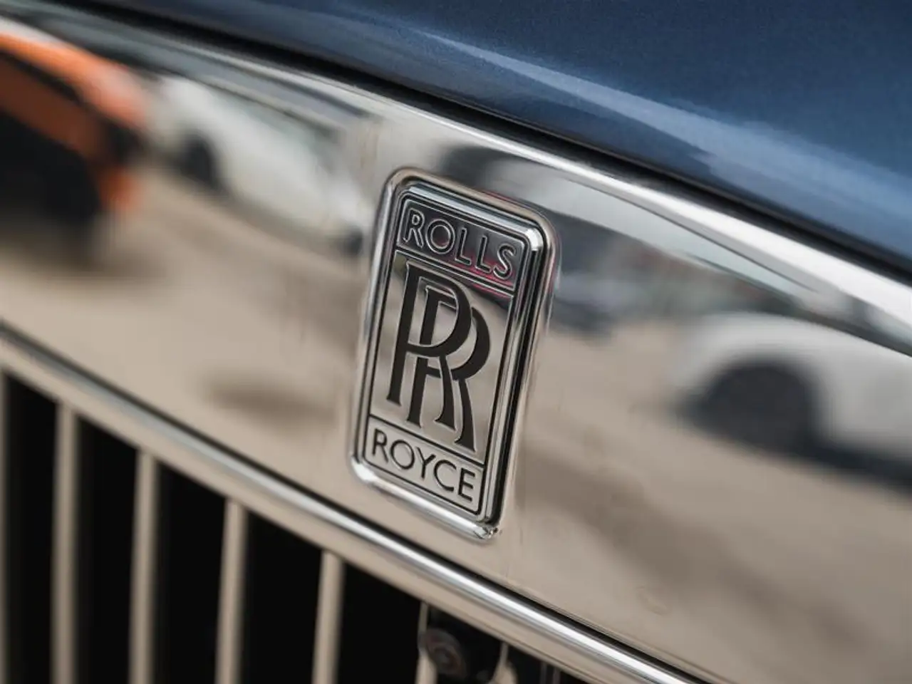 Rolls-Royce Cullinan снимка Rolls-Royce Cullinan