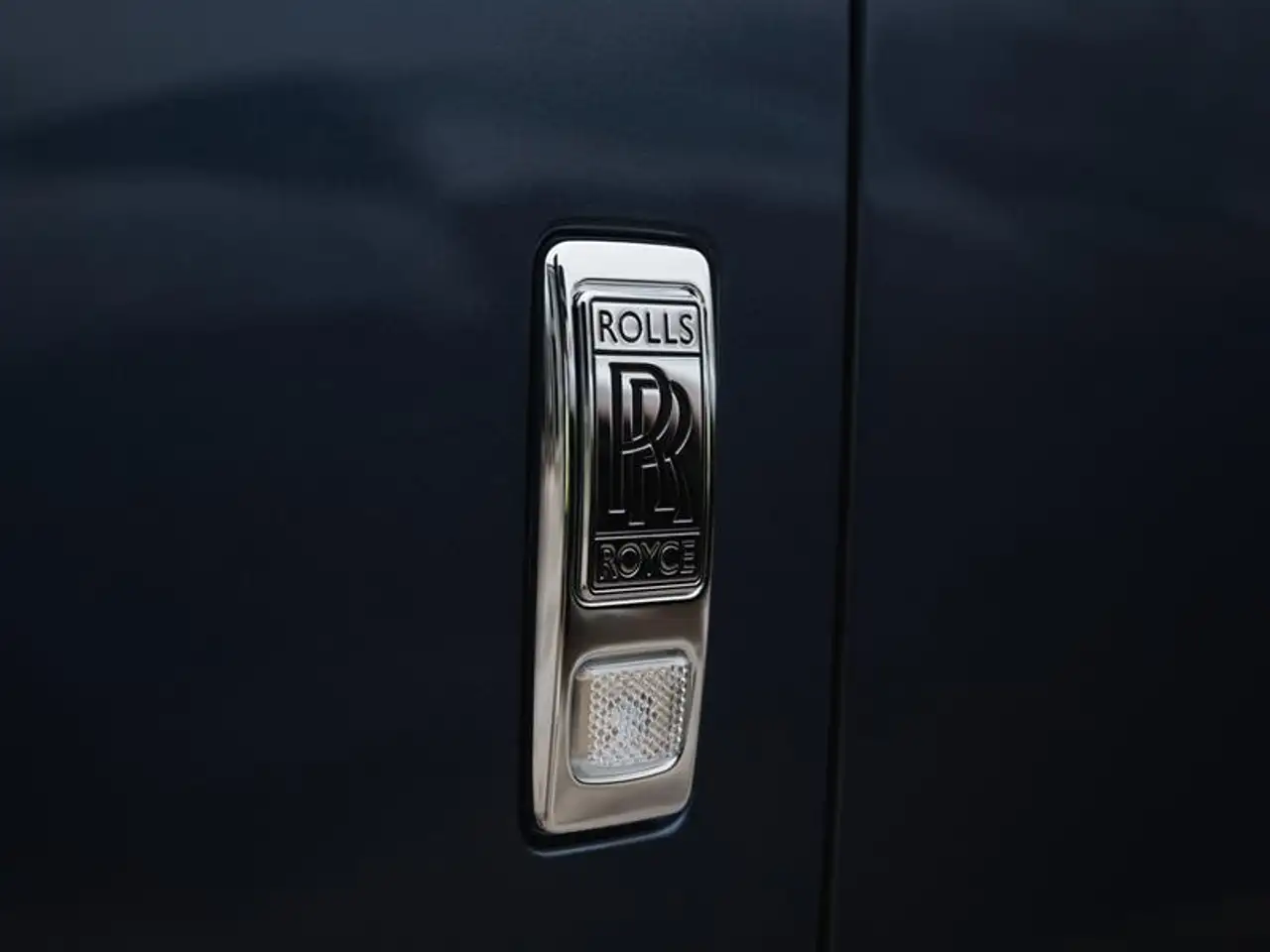 Rolls-Royce Cullinan снимка Rolls-Royce Cullinan