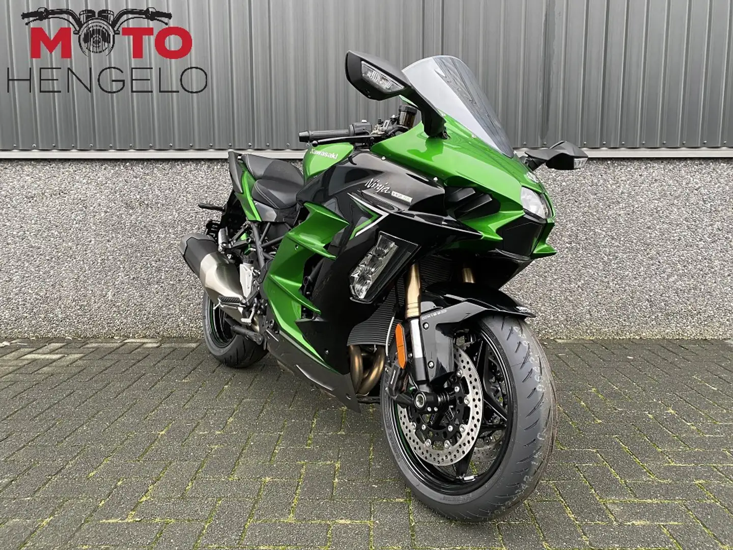 Kawasaki Ninja H2 SX Verde - 2