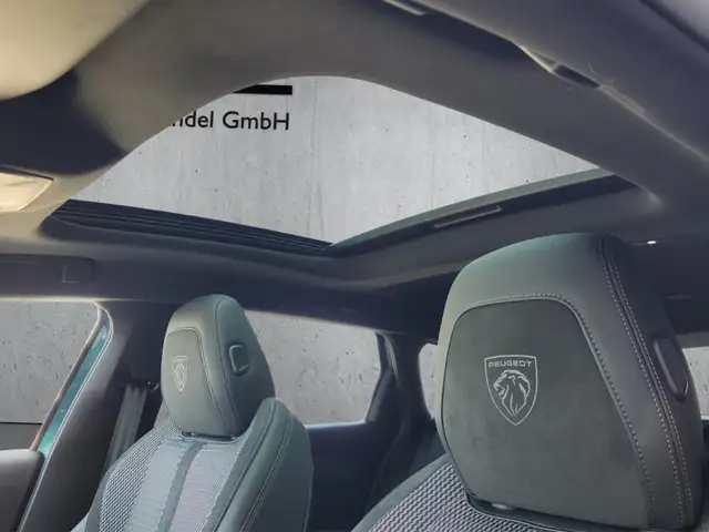 Peugeot 308 view 17