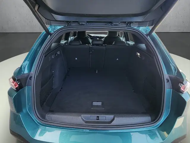 Peugeot 308 SW view 7