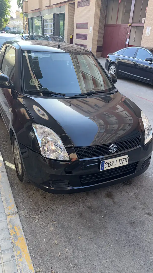 Suzuki Swift 1.3 GS - 2