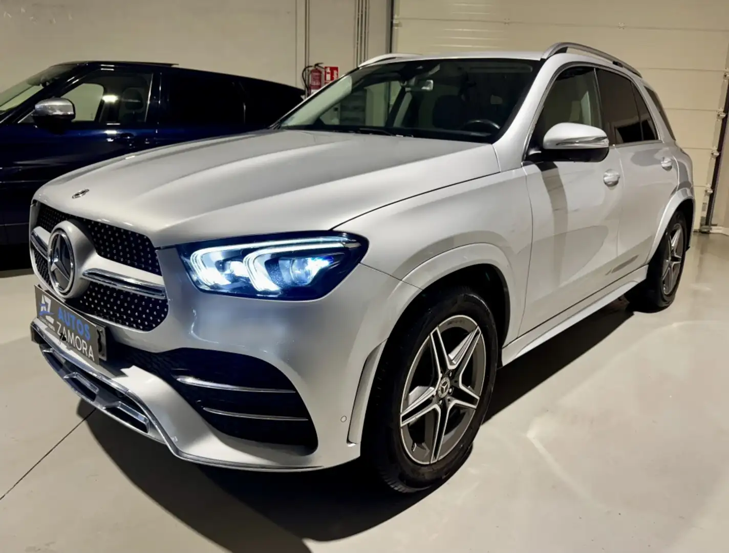 Mercedes-Benz GLE 300 300d 4Matic Aut. Argintiu - 1
