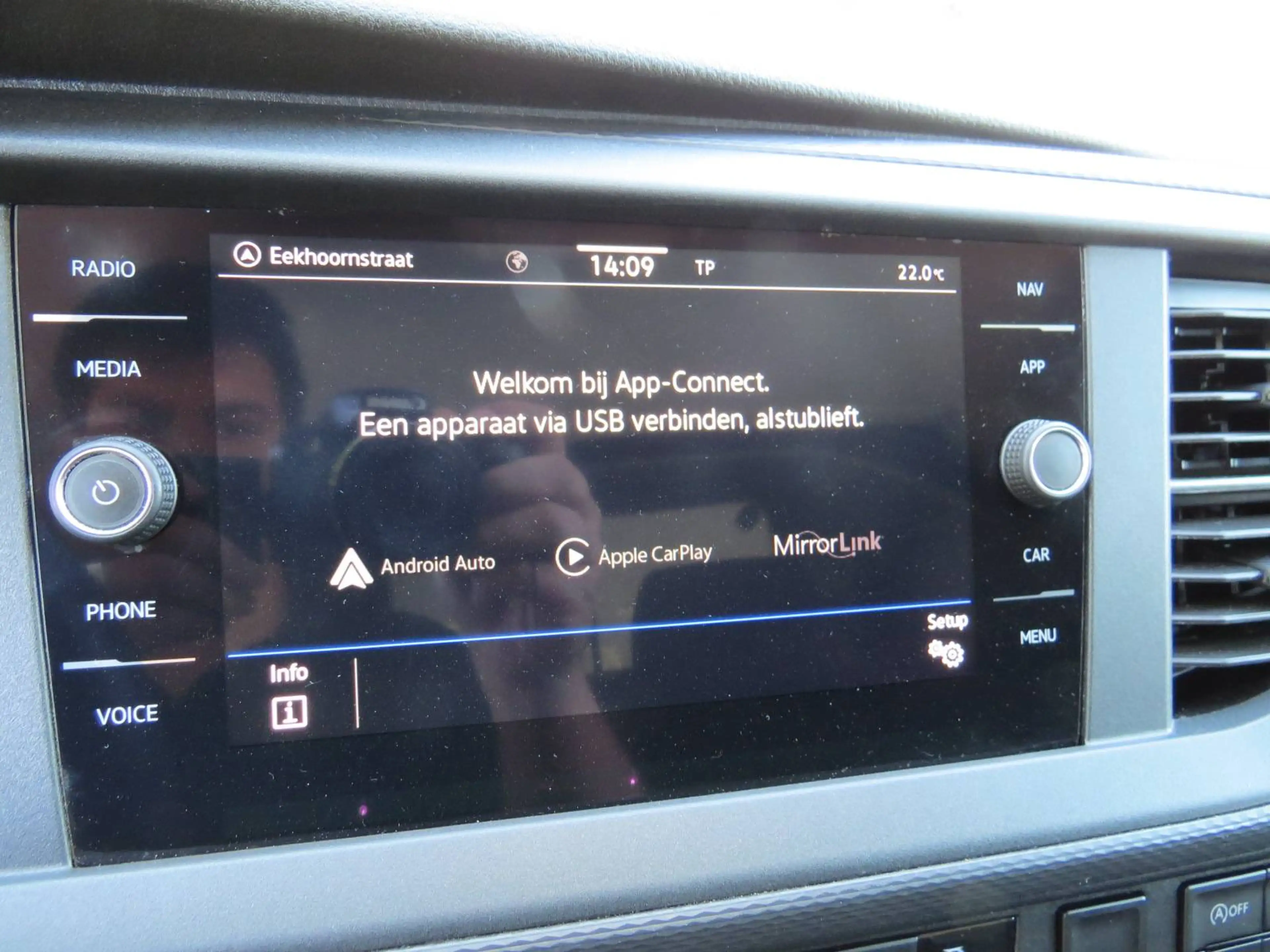 Volkswagen T6.1 Transporter 2.0 TDi SCR BMT Comfortline (EU6d-TEMP) — photo 10