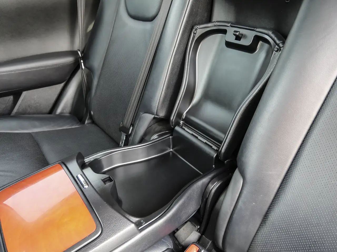 Lexus RX снимка Lexus RX