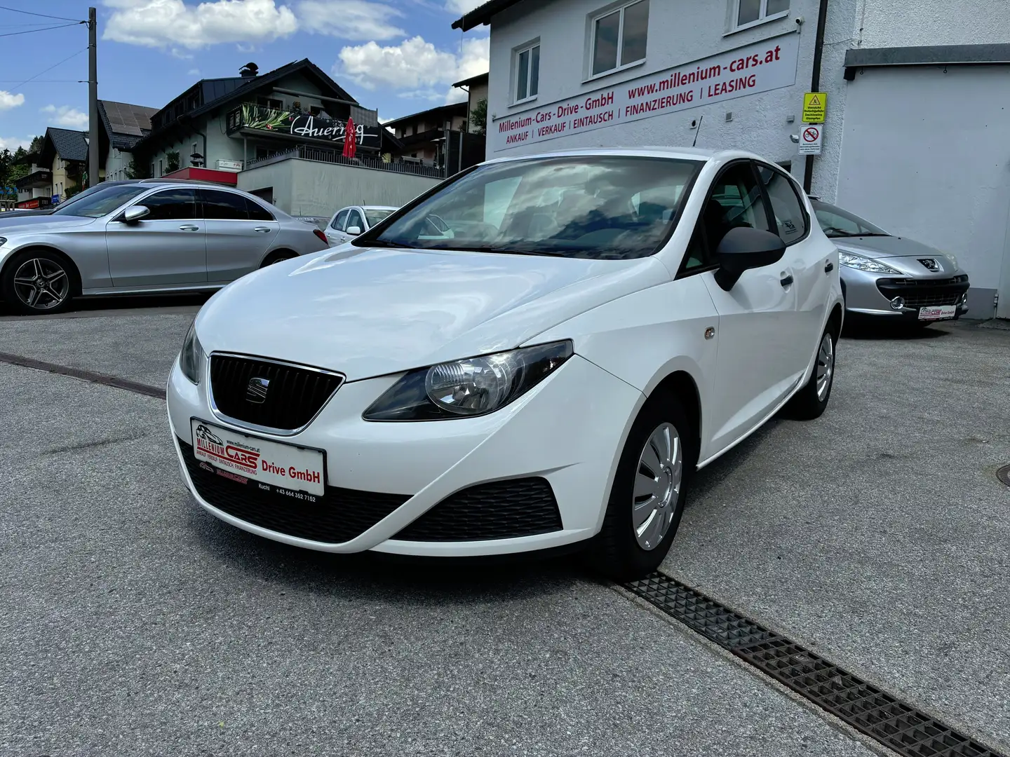 SEAT Ibiza Chili1,2*Aktion bei FinanzierungZinssatz fix6,274% Weiß - 1