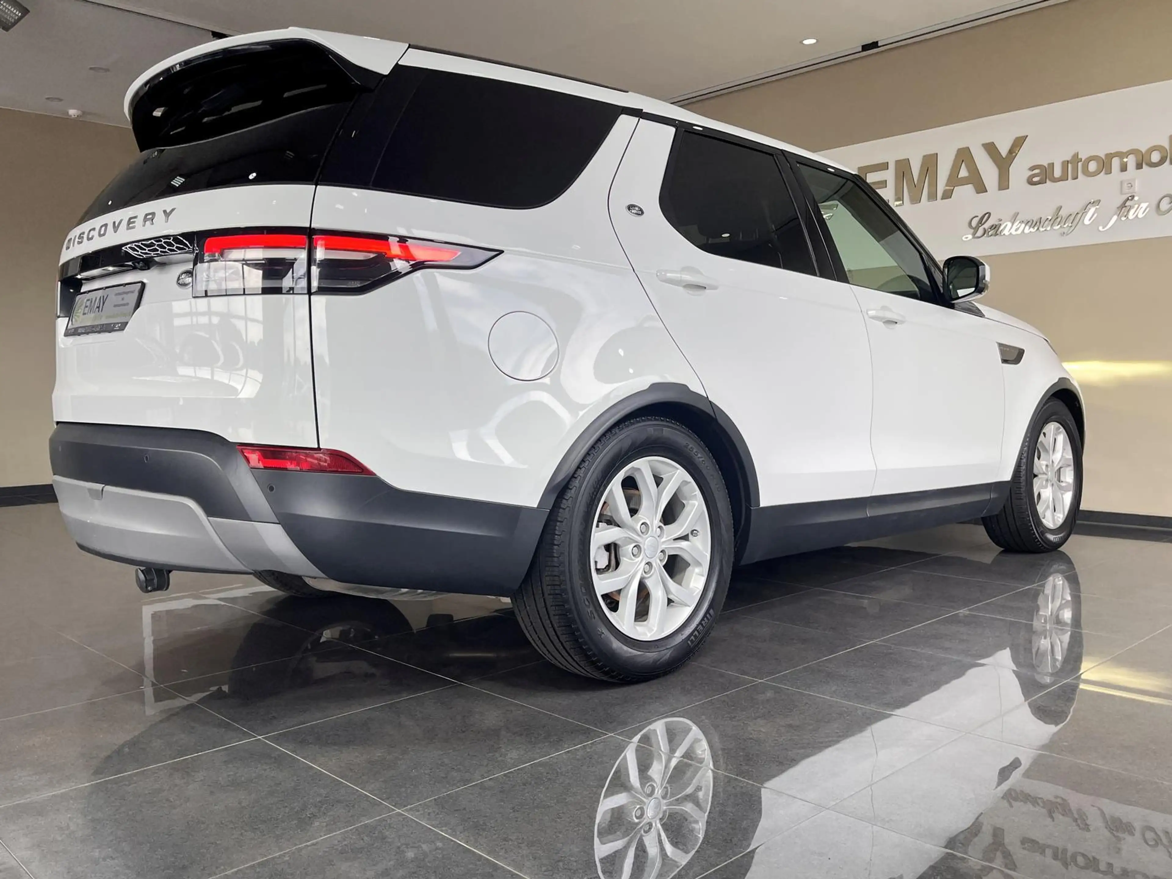 Land Rover Discovery SE TD6 //7 Sitzer/Navi/Leder/ — photo 9