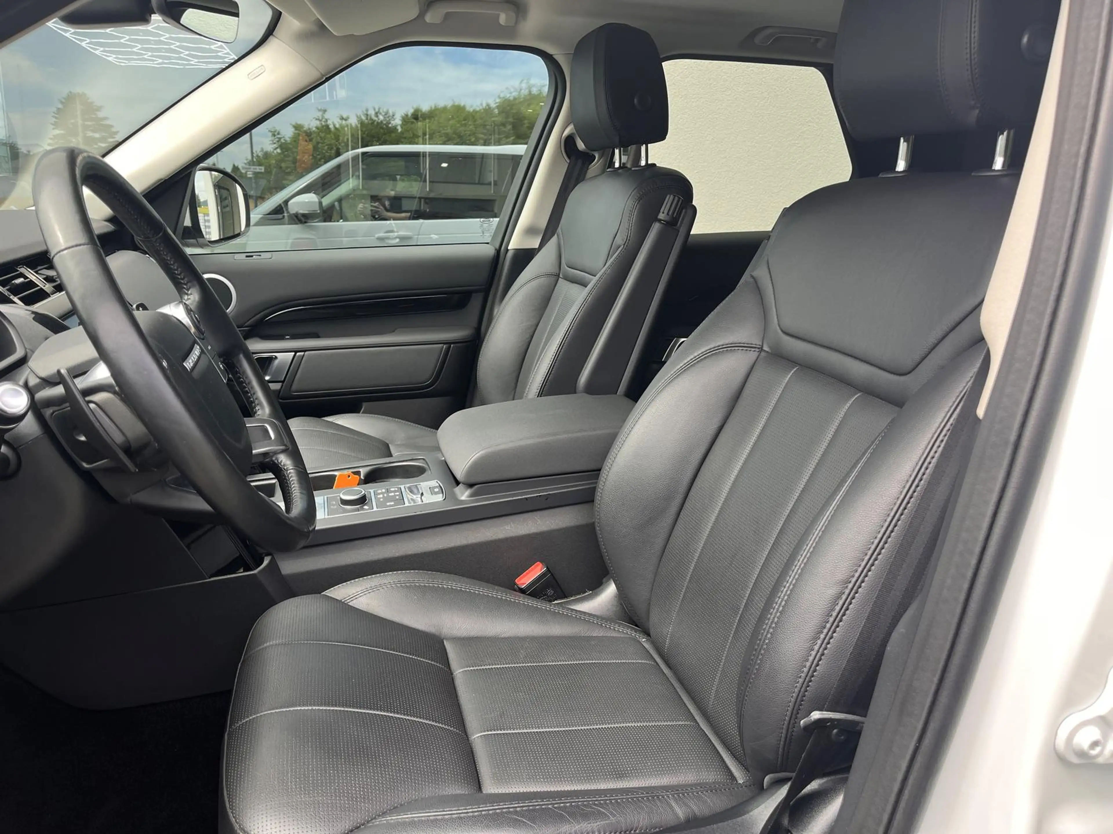 Land Rover Discovery SE TD6 //7 Sitzer/Navi/Leder/ — photo 13