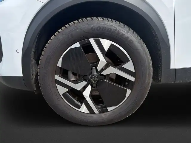 Peugeot 2008 view 10