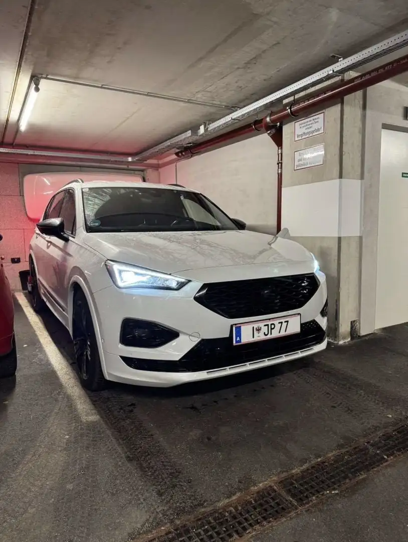 SEAT Tarraco FR-Line e-Hybrid PHEV 245 DSG „Einzelstück“ Weiß - 1