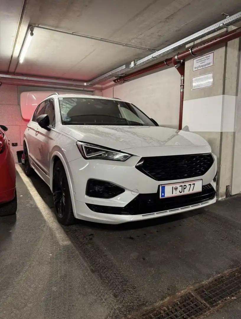 SEAT Tarraco FR-Line e-Hybrid PHEV 245 DSG „Einzelstück“ Weiß - 2