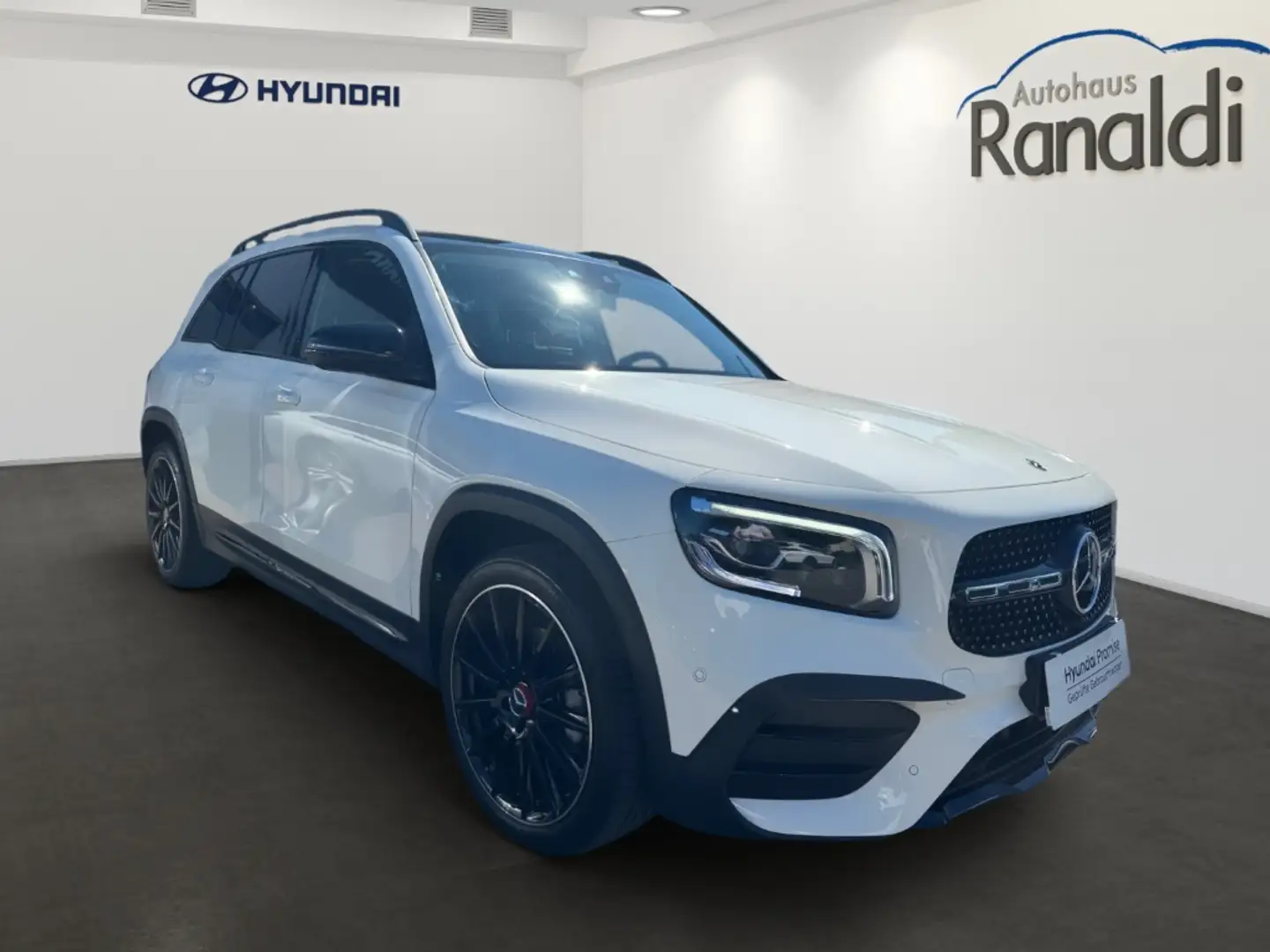 Mercedes-Benz GLB 200 4Matic AMG-Line++20000km!++3 Jahre Garantie!++ Weiß - 2