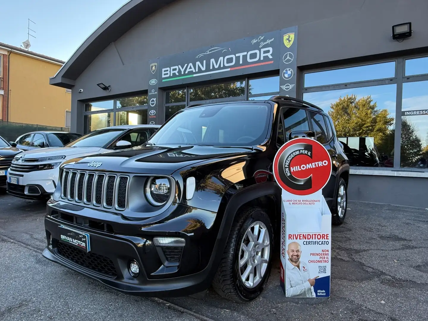 Jeep Renegade Renegade 1.5 Turbo T4 MHEV Limited Gris - 1