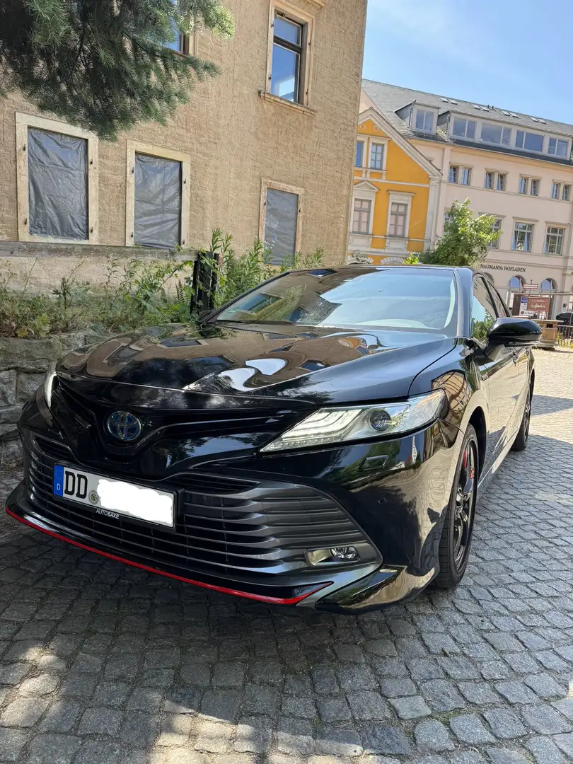 Toyota Camry Business Edition - 1