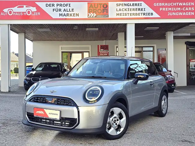 MINI Cooper C Classic Trim Aut. *S-Paket, Head-Up, KESSY*