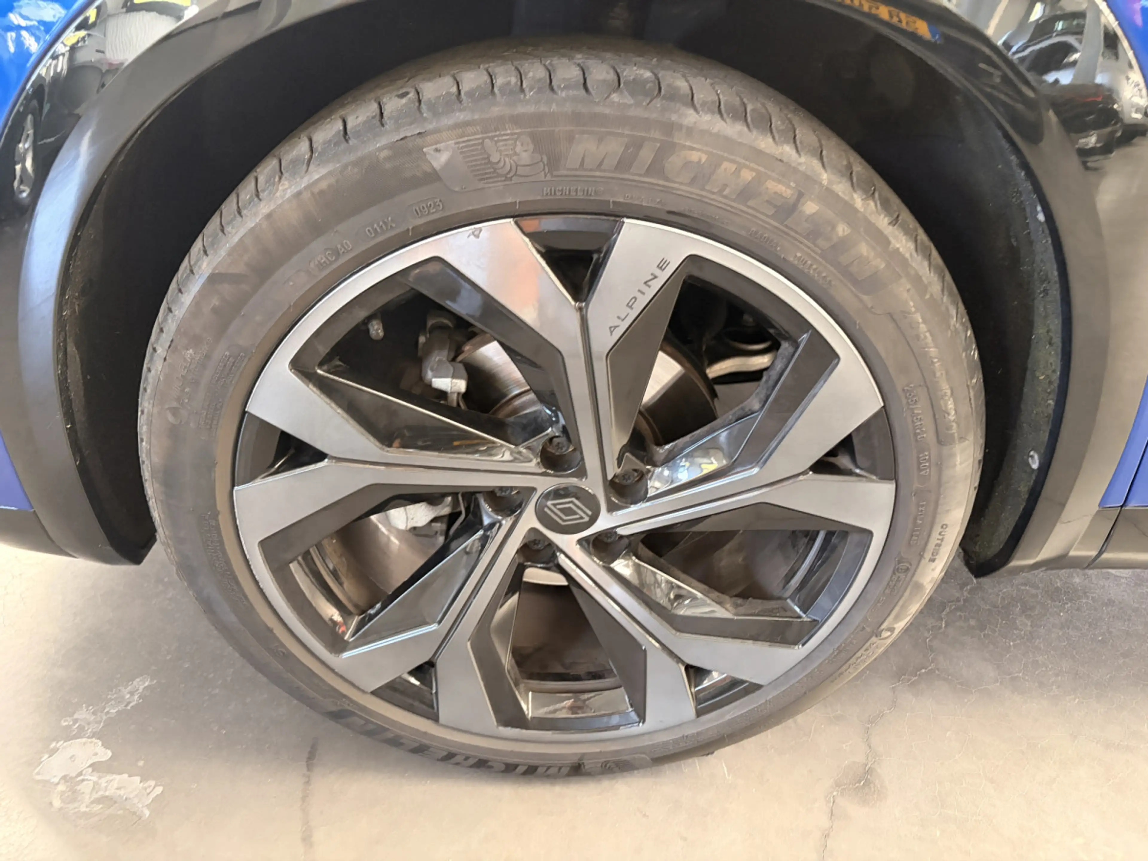 Renault Austral 1.3 TCe EDC Esprit Alpine 158HP — photo 8