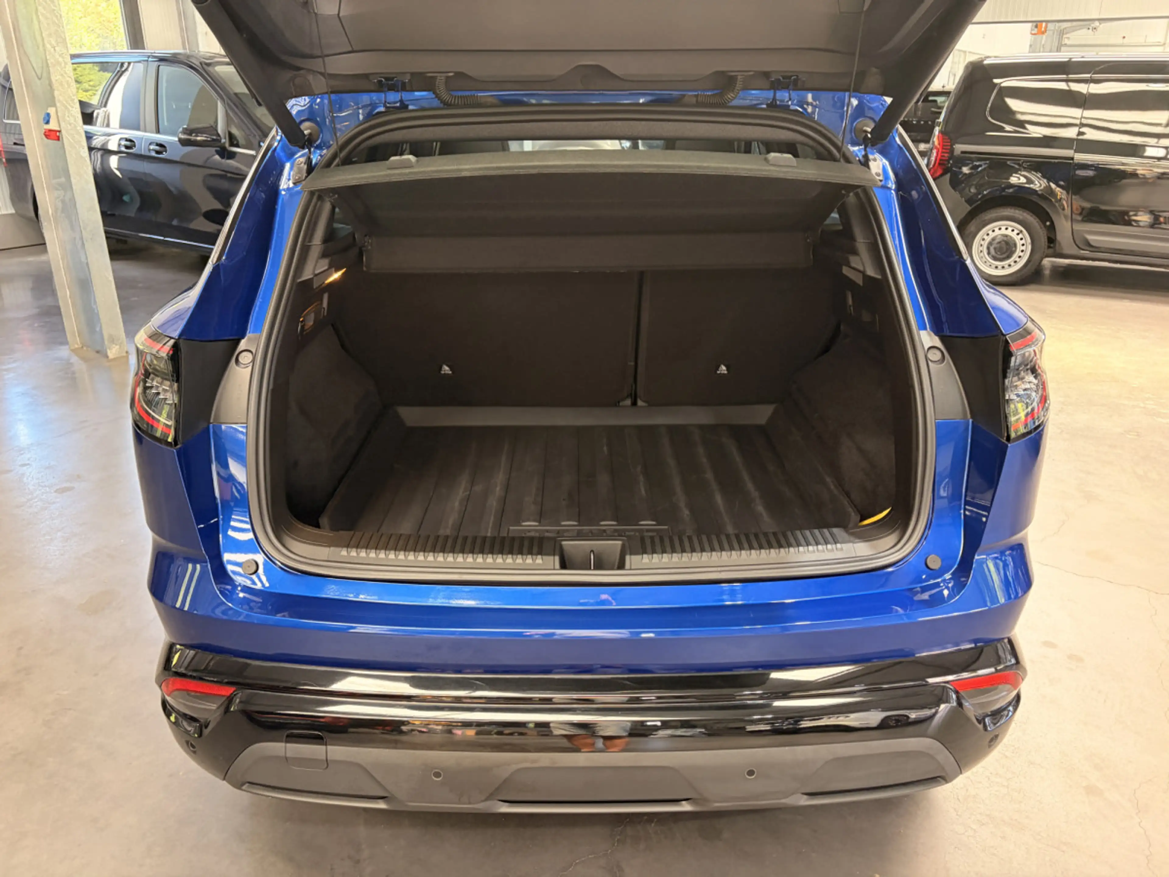 Renault Austral 1.3 TCe EDC Esprit Alpine 158HP — photo 13